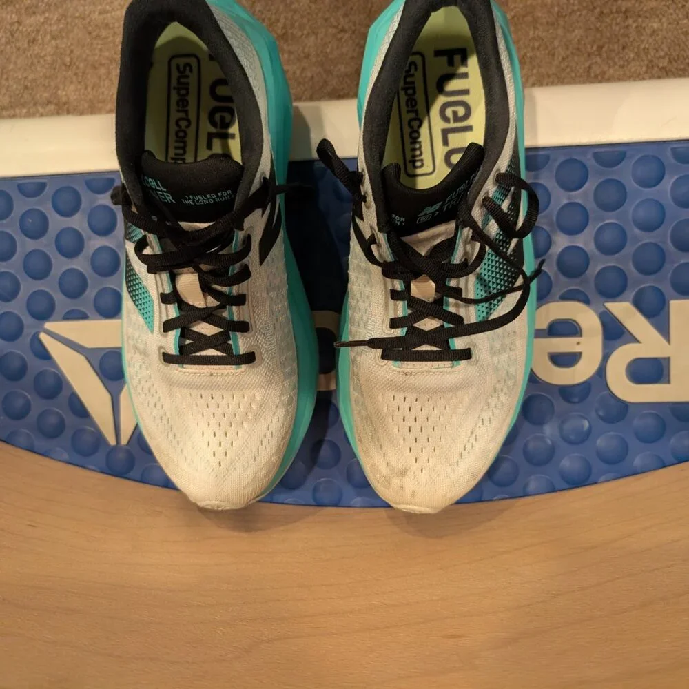 New Balance FuelComp Trainer v3 Women's 10 - Picture 3 of 5